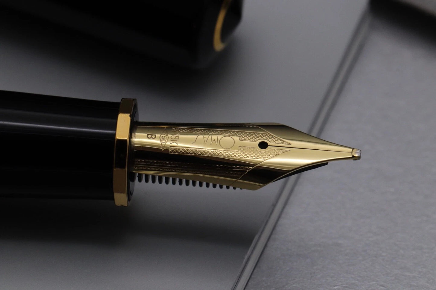 Omas Milord Black Gold Trim Fountain Pen - 18k Broad Nib image 6
