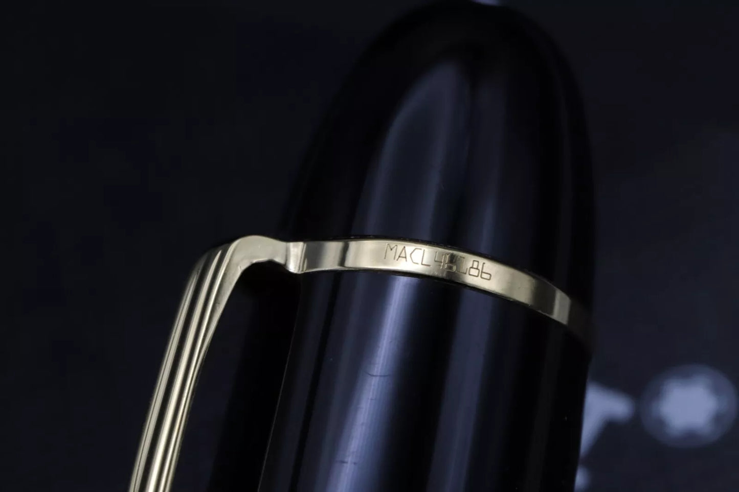 Montblanc Meisterstuck 149 Calligraphy Flex Fountain Pen image 4