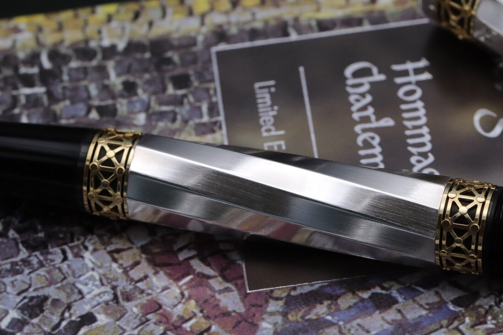 Montblanc Patron Of Art Karl Der Grosse Charlemagne 4810 Fountain Pen – UNUSED image 3