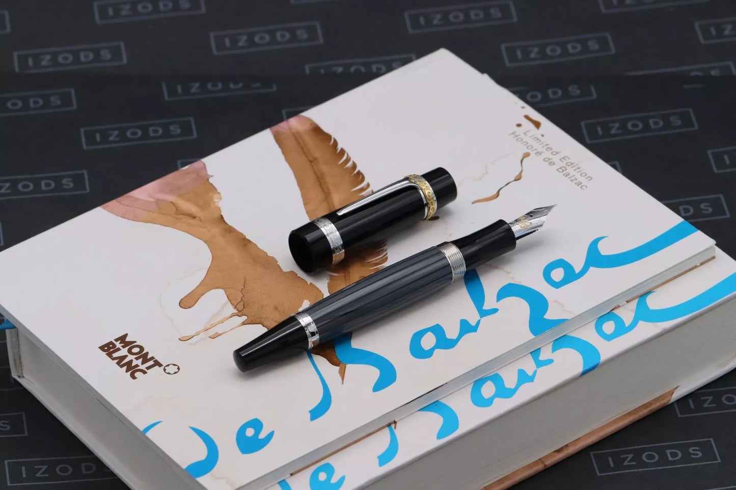 Montblanc Writers Edition Honore de Balzac Fountain Pen - EF Nib image 0