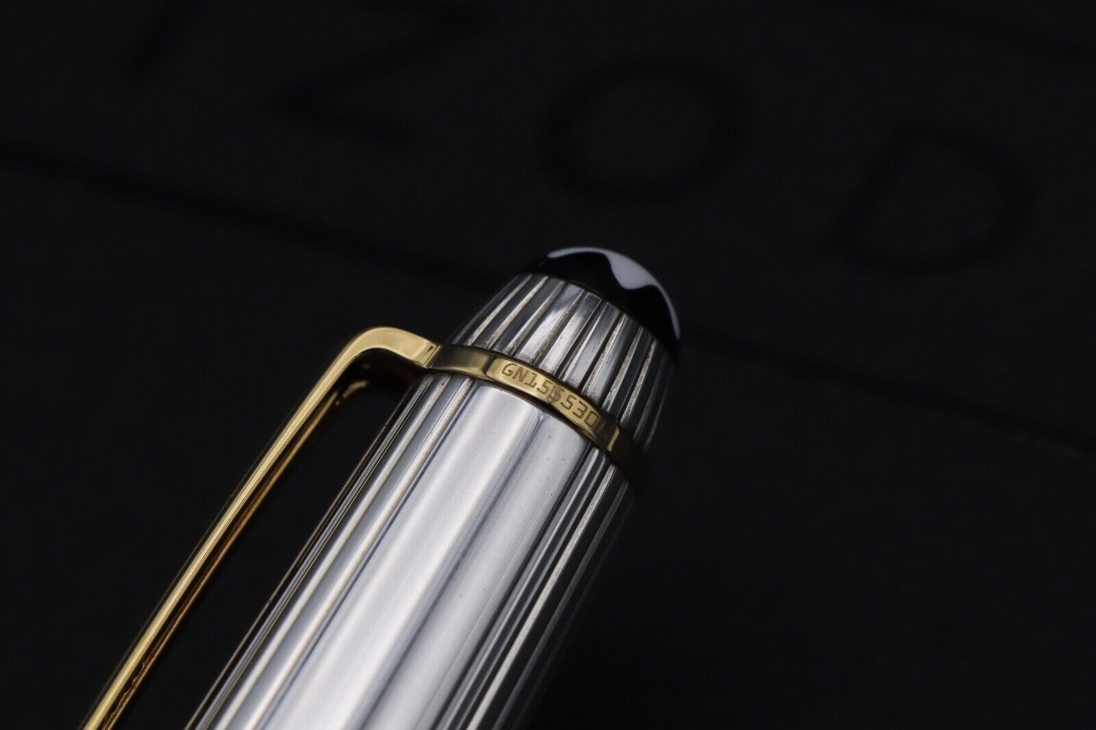 Montblanc Meisterstück 114 Mozart Pinstripe Doue Fountain Pen image 3
