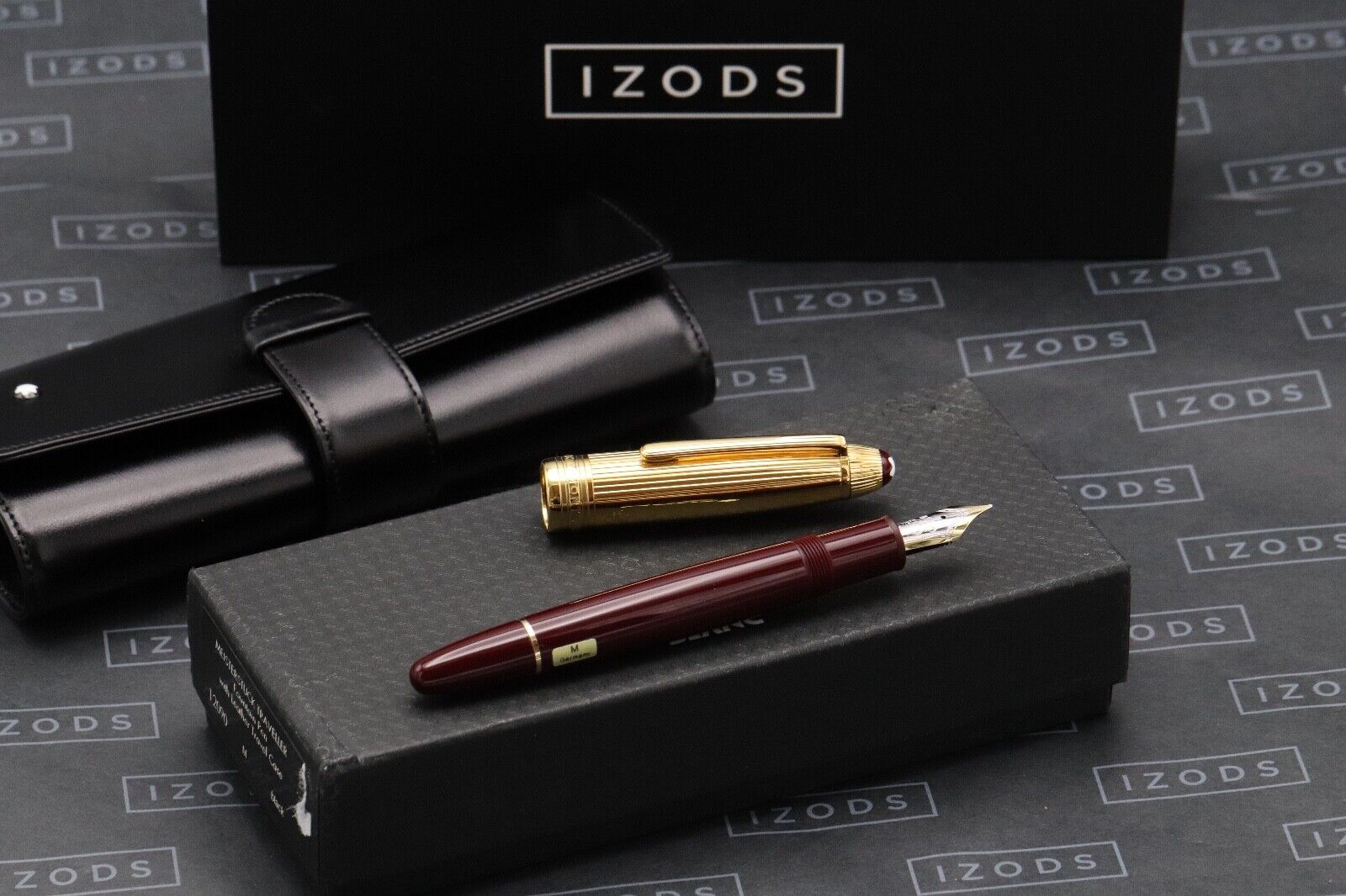 Montblanc Meisterstuck Traveller Bordeaux Vermeil Fountain Pen with Pouch image 0