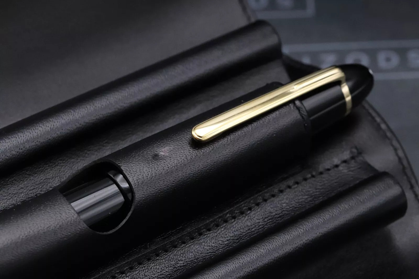 Montblanc Meisterstuck 147 Traveller Gold Coated Fountain Pen inc Pouch - UNUSED image 8