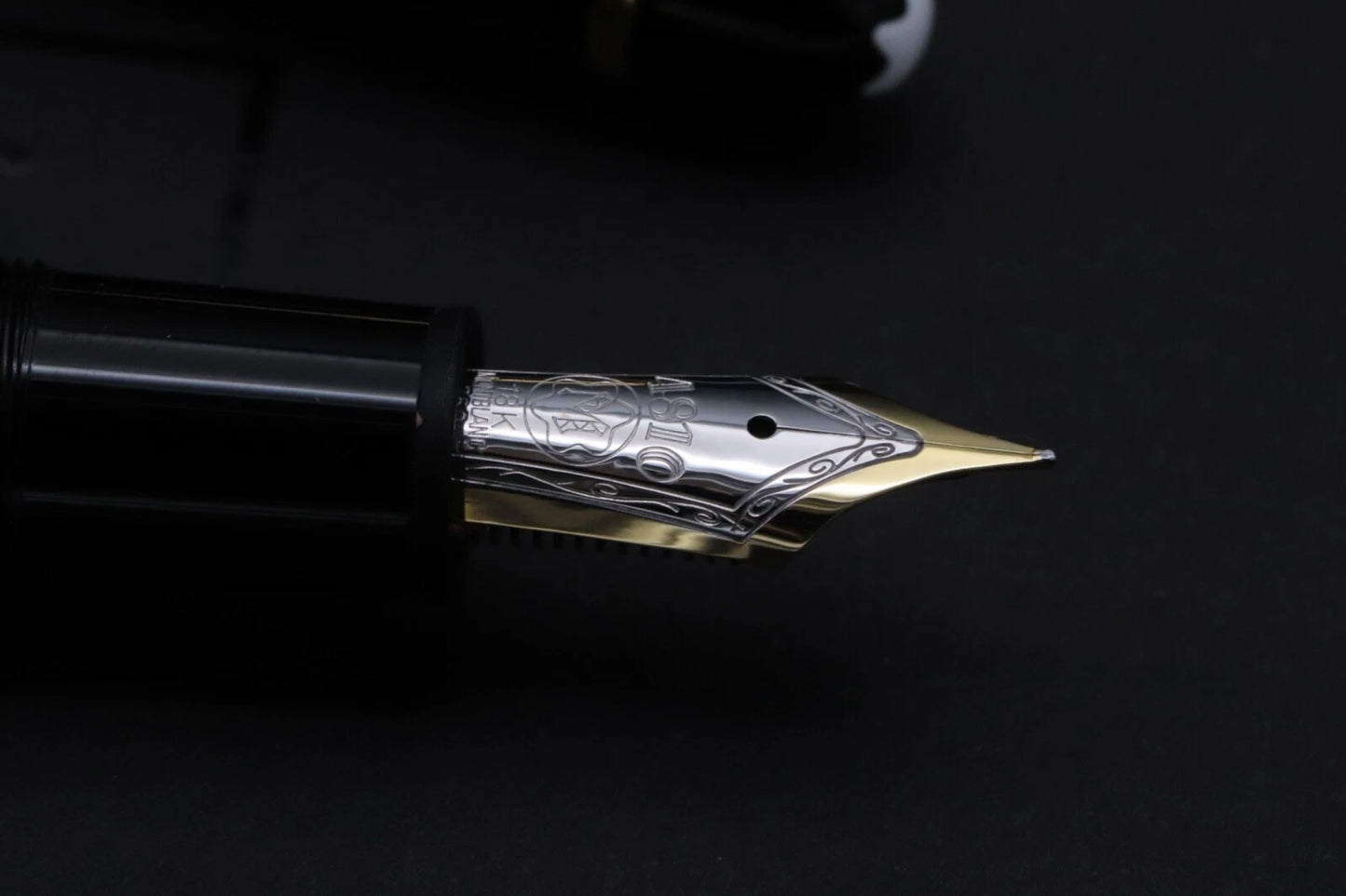 Montblanc Meisterstuck LeGrand Gold Line Fountain Pen - 1991-92 - 18k Fine Nib - Serviced by MB March 25 image 6