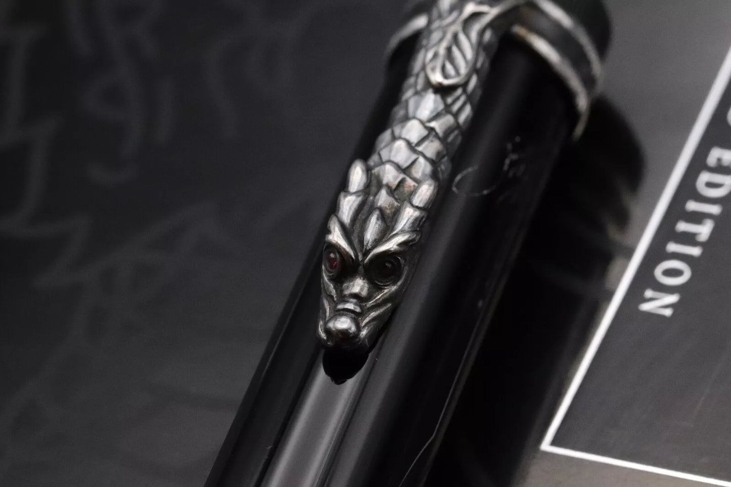 Montblanc Writers Edition Imperial Dragon Fountain Pen - Broad Nib image 5