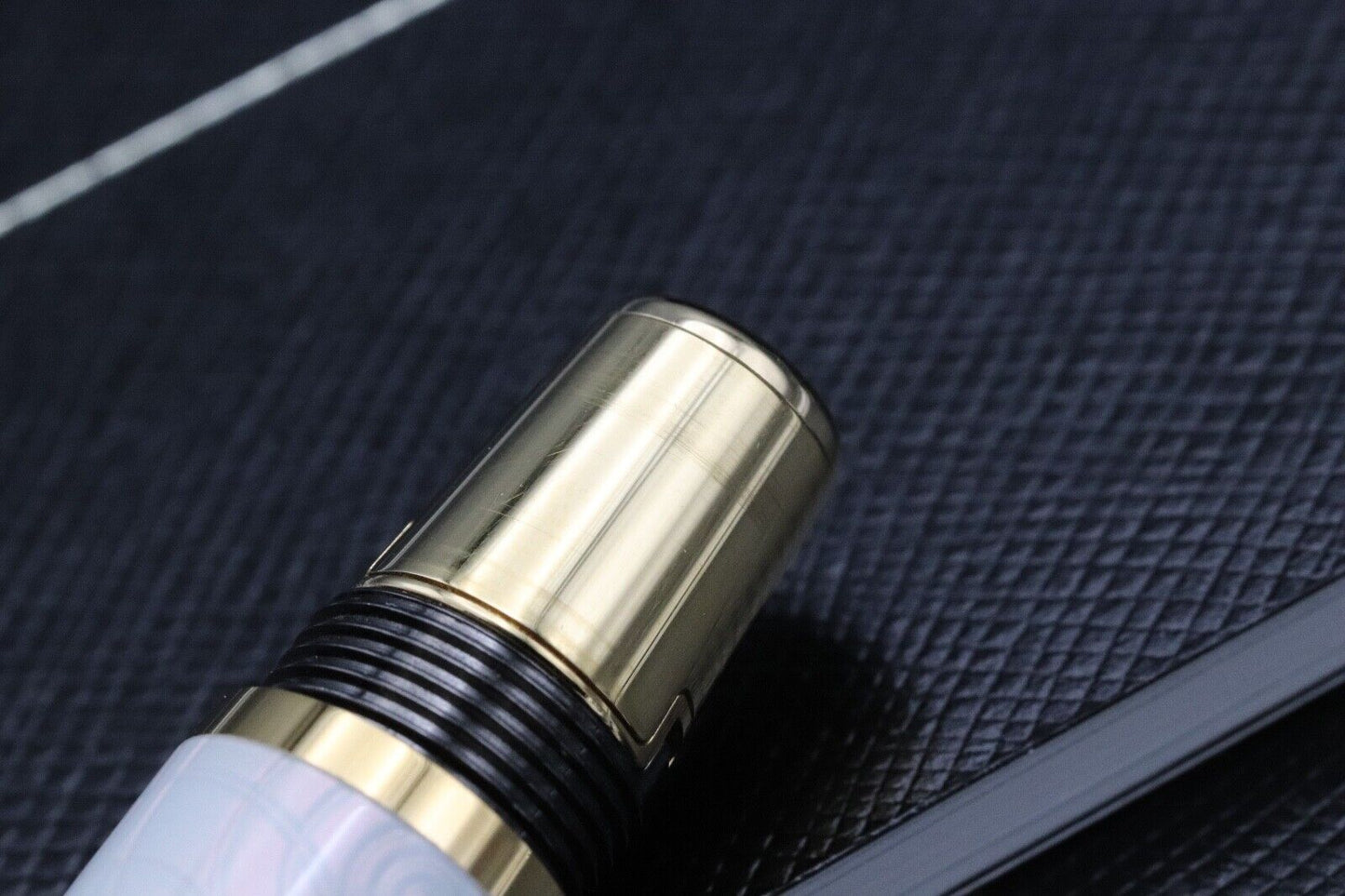 Montblanc Boheme Akoya Pearl Fountain Pen image 5