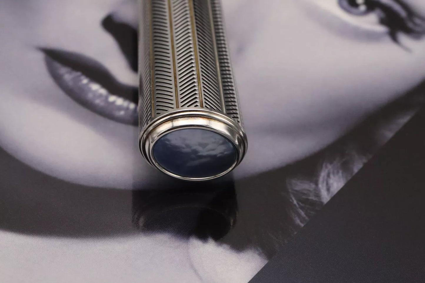 Montblanc Muses Marlene Dietrich Commemoration Edition Fountain Pen - UNUSED image 7