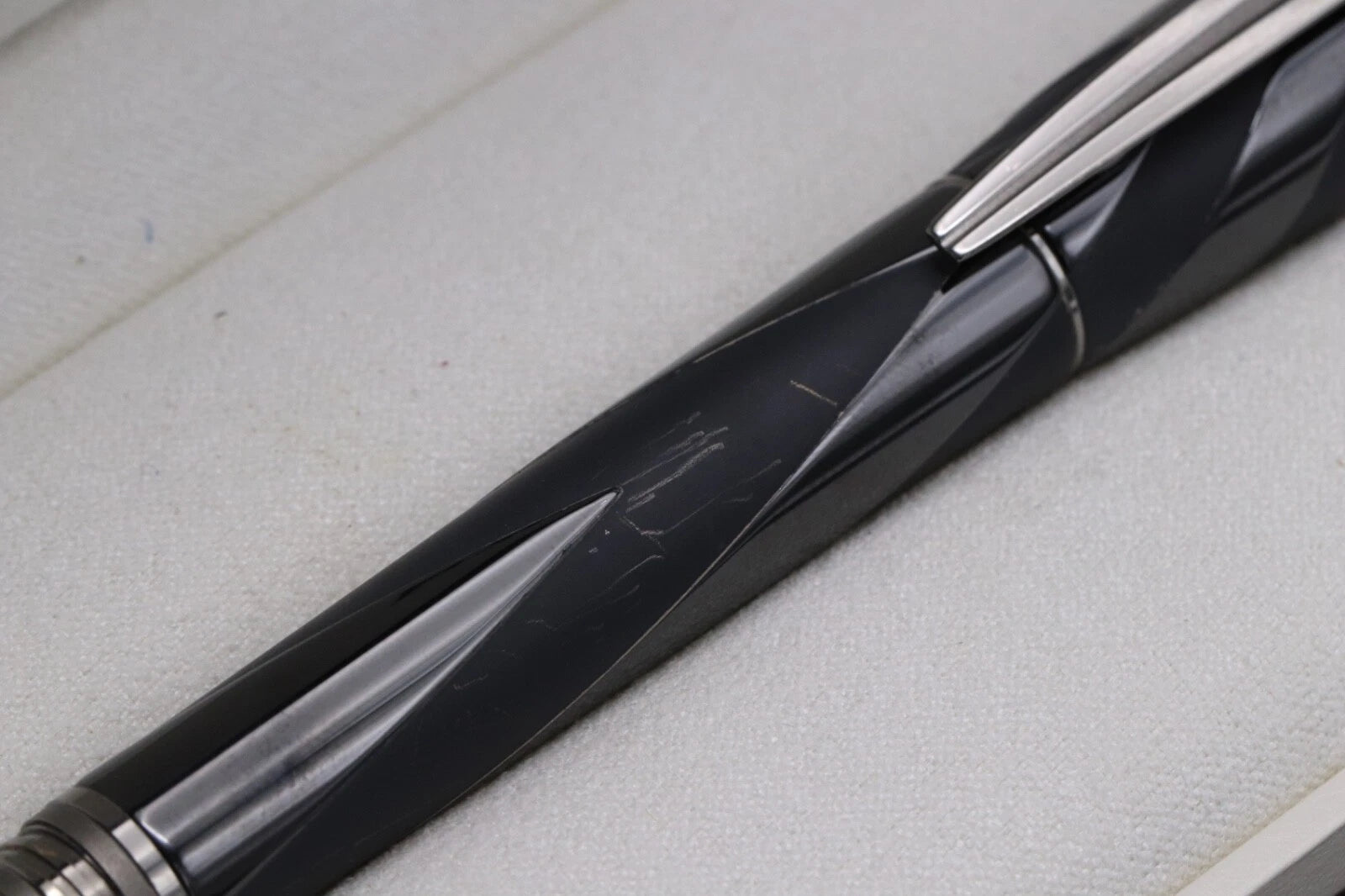 Montblanc Starwalker Black Ceramics Rollerball / Fineliner Pen image 6