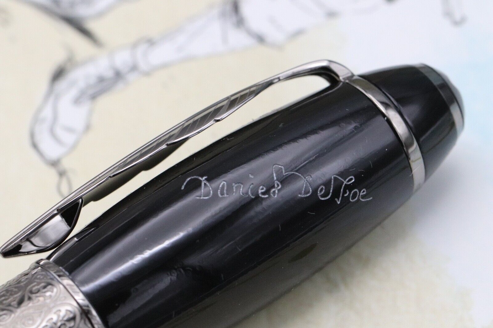 Montblanc Writers Edition Daniel Defoe Ballpoint Pen image 3