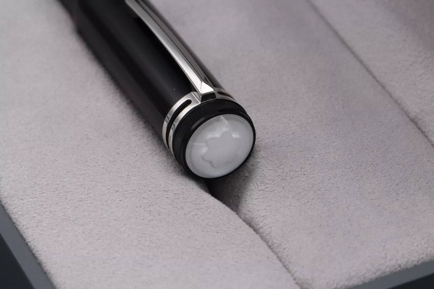 Montblanc Heritage 1912 Fountain Pen - UNUSED image 6