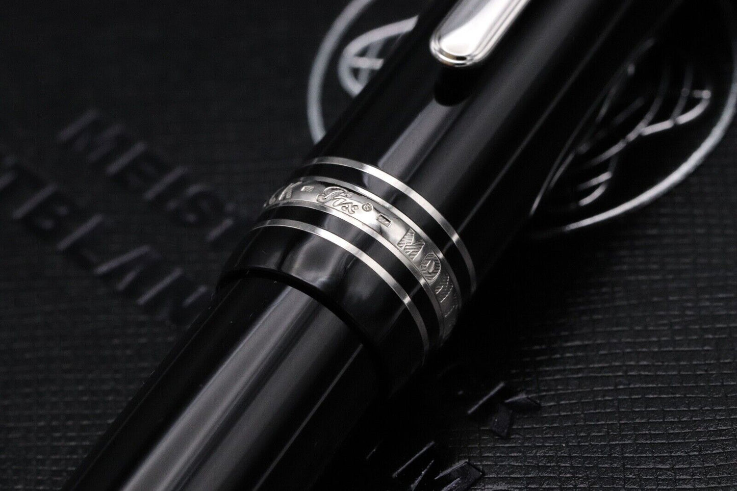 Montblanc Meisterstück 162 LeGrand Diamond Collection Rollerball / Fineliner Pen image 2