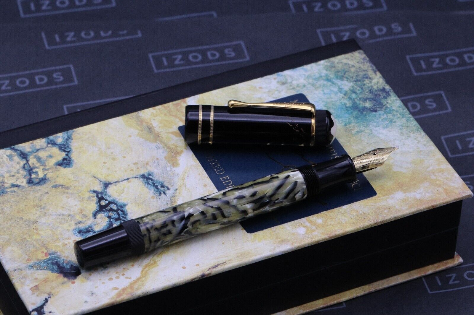 Montblanc Writers Edition Oscar Wilde Fountain Pen image 1