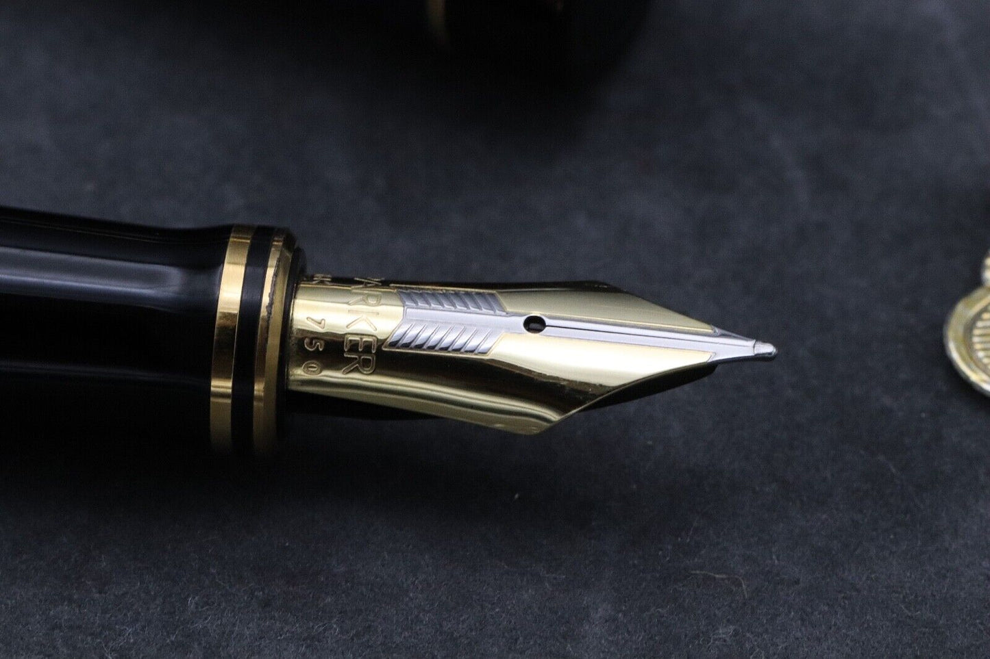 Parker Duofold Centennial Blue Marble Fountain Pen - MK1 - 1991 image 2