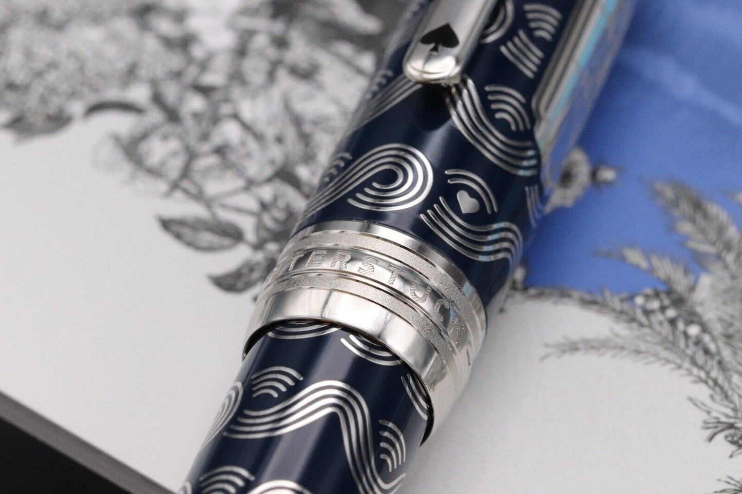 Montblanc LeGrand Around the World in 80 Days LeGrand Solitaire Fountain Pen image 4