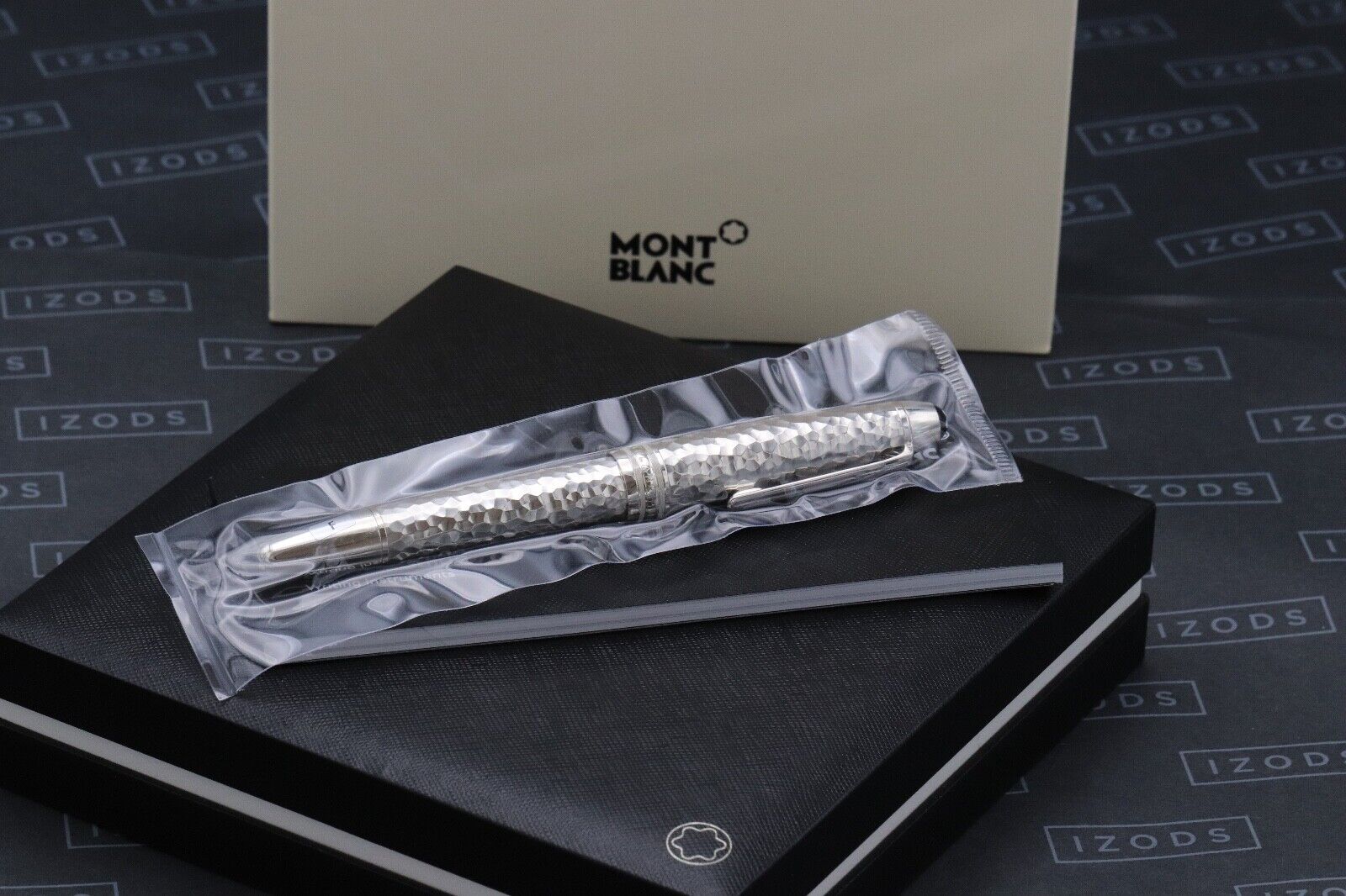 Montblanc Meisterstuck 146 LeGrand Martele Silver Fountain Pen - SEALED - Fine image 0
