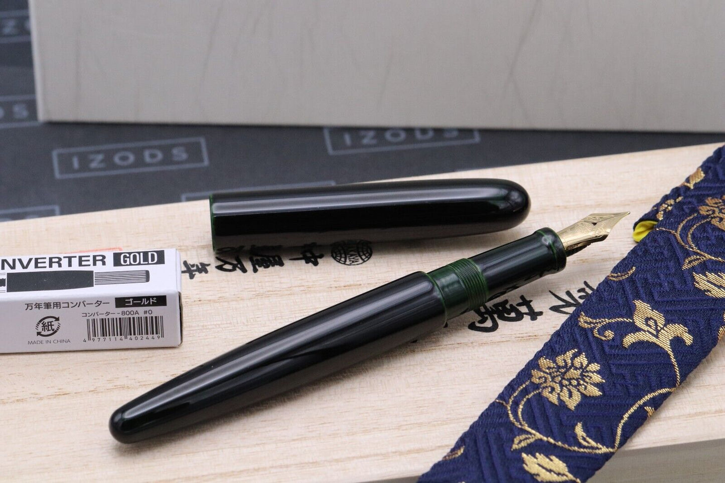 Nakaya Long Cigar Midori-Tamenuri Fountain Pen - UNUSED - Medium Nib image 1