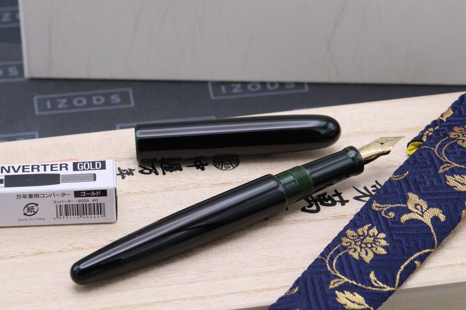 Nakaya Long Cigar Midori-Tamenuri Fountain Pen - UNUSED - Medium Nib image 1