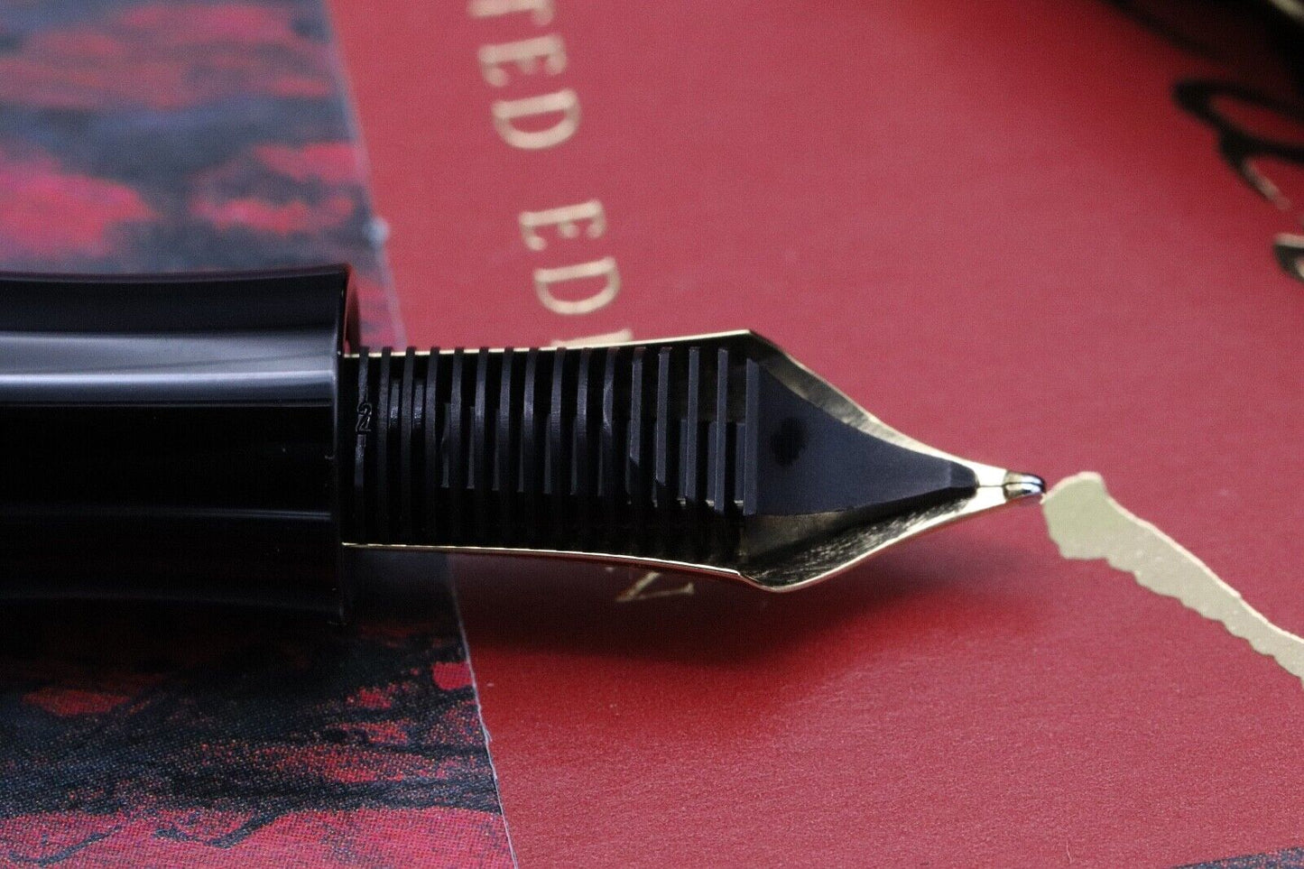 Montblanc Writers Edition Voltaire Fountain Pen image 3