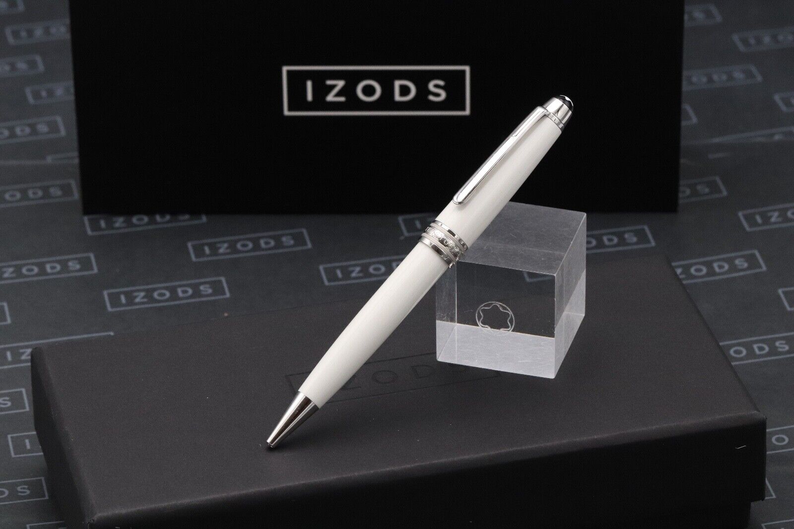 Montblanc Meisterstuck Midsize White Solitaire Ballpoint Pen - Serviced by MB image 0