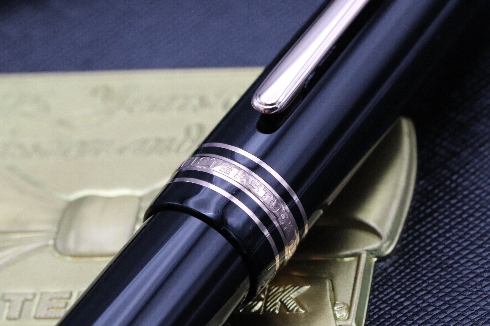 Montblanc Meisterstück 149 75th Anniversary LE1924 Fountain Pen image 4