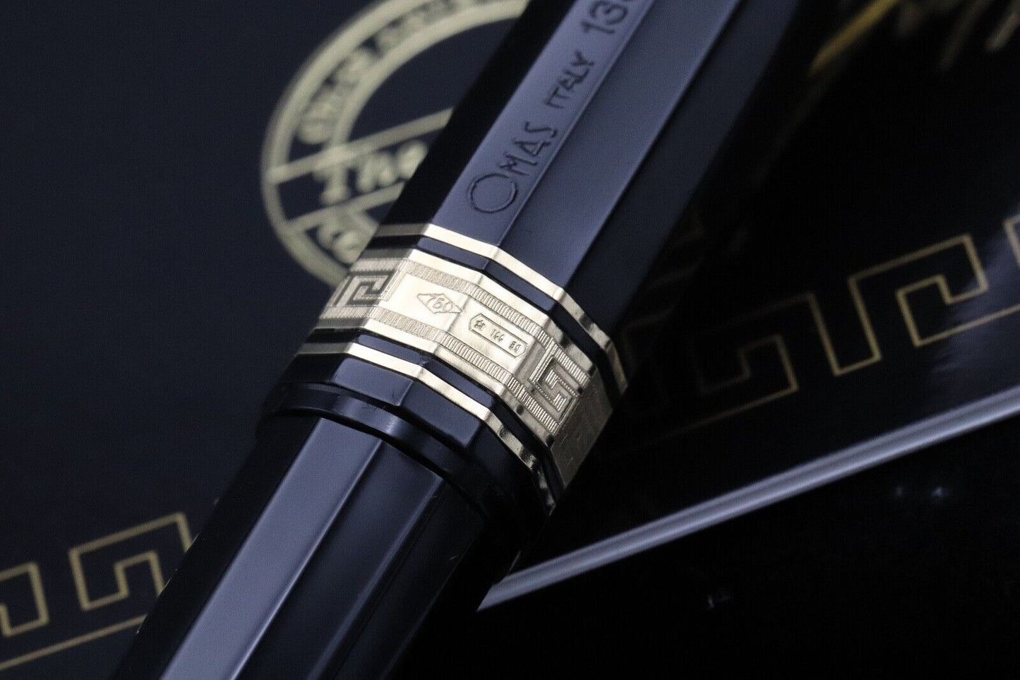 Omas Paragon 'The Golden Seal' Limited Edition Fountain Pen - UNUSED image 6