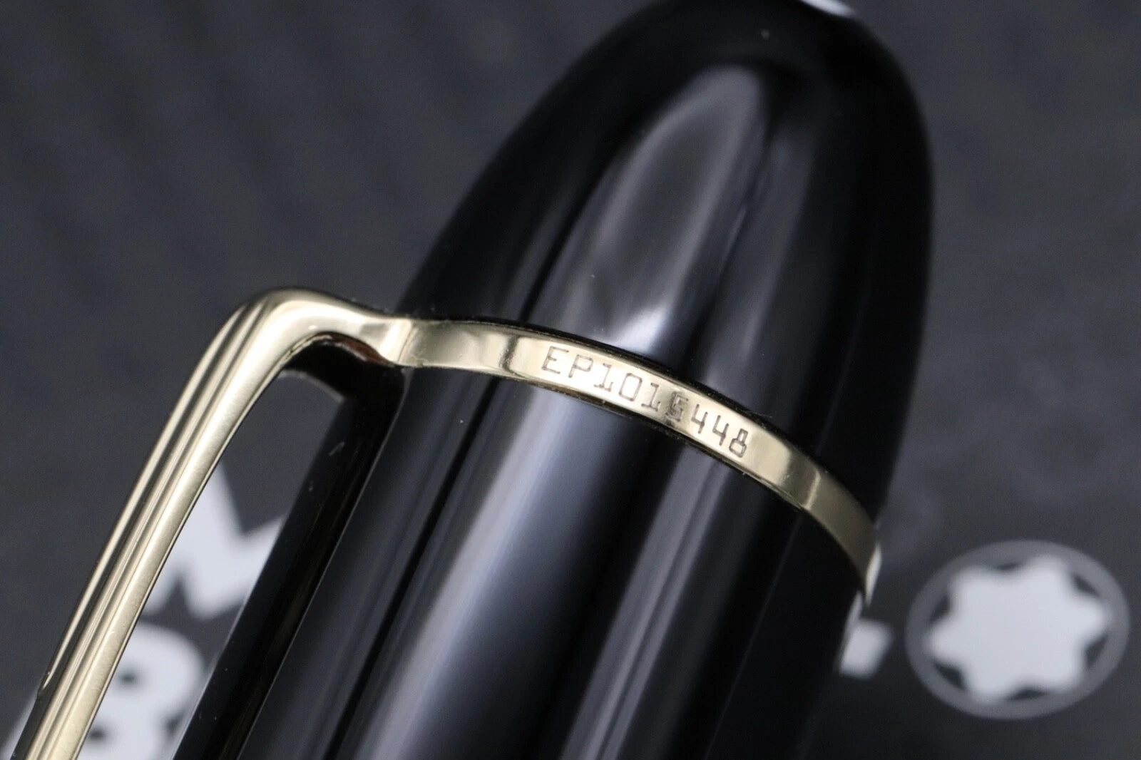 Montblanc Meisterstuck 149 Gold-Coated Fountain Pen - DIPPED image 8