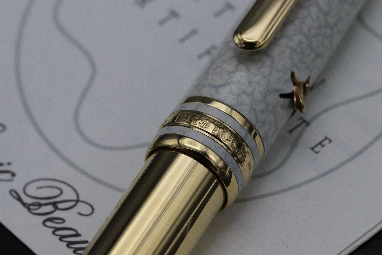 Montblanc Meisterstuck Classique Artisan Ugly Duckling Ballpoint Pen - UNUSED image 2