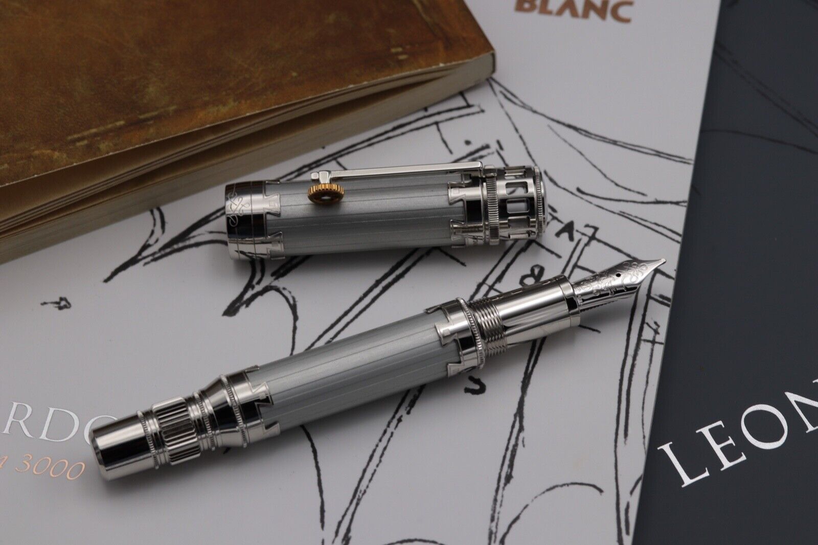 Montblanc Great Characters Leonardo da Vinci 3000 LE Fountain Pen - UNUSED image 1
