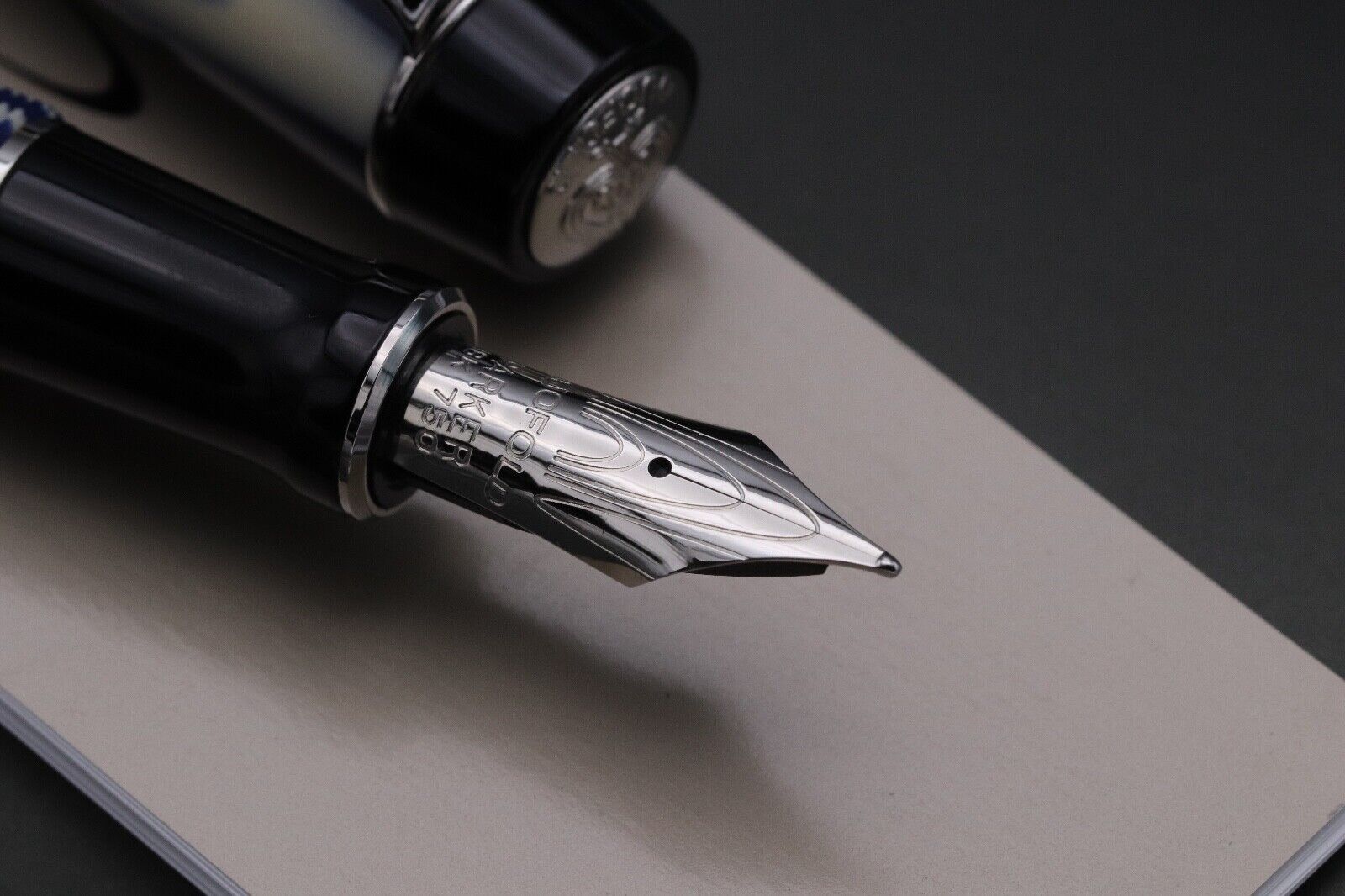 Parker Duofold Centennial True Blue Fountain Pen image 2