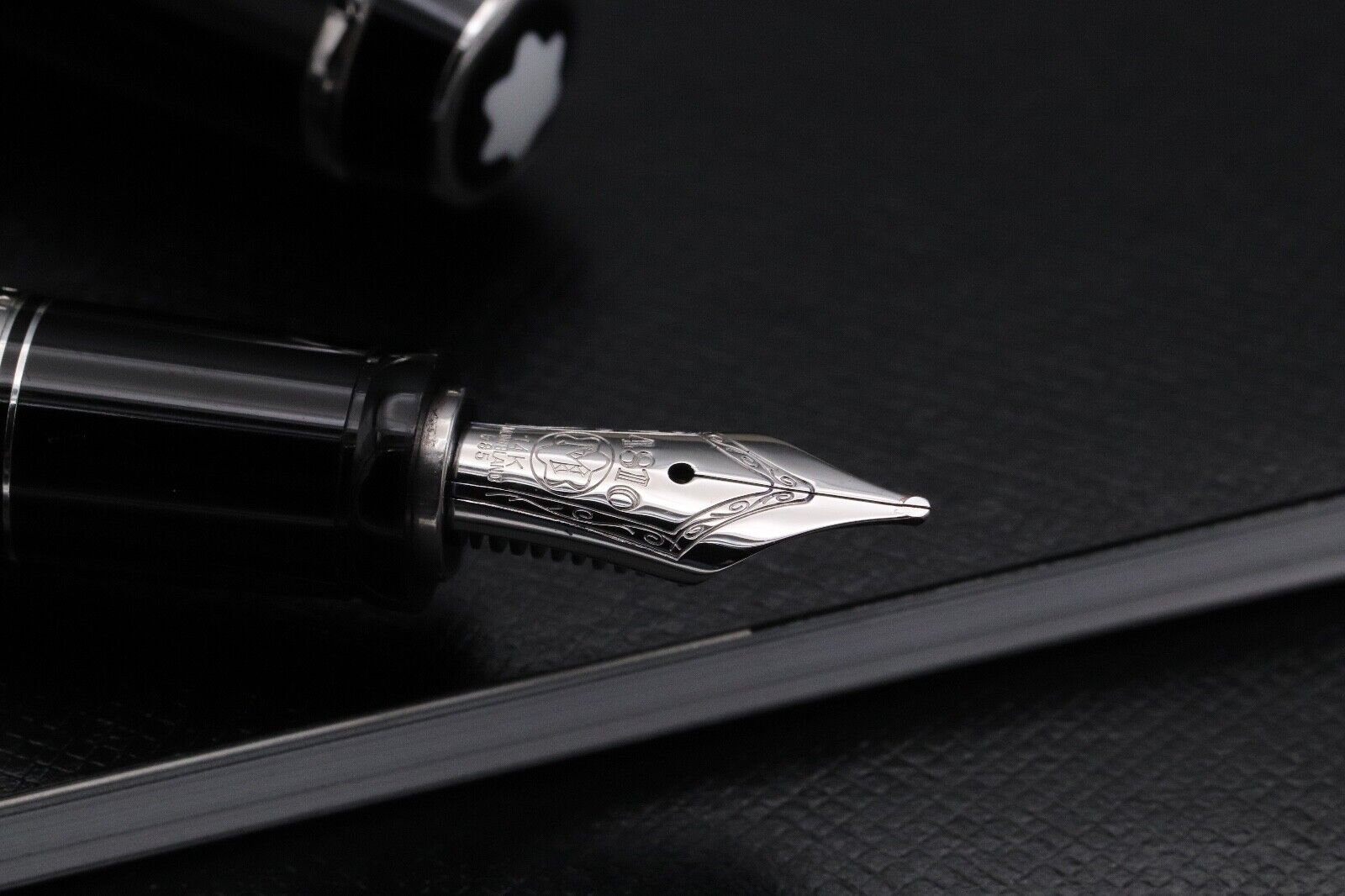 Montblanc Boheme Bleu Fountain Pen image 2