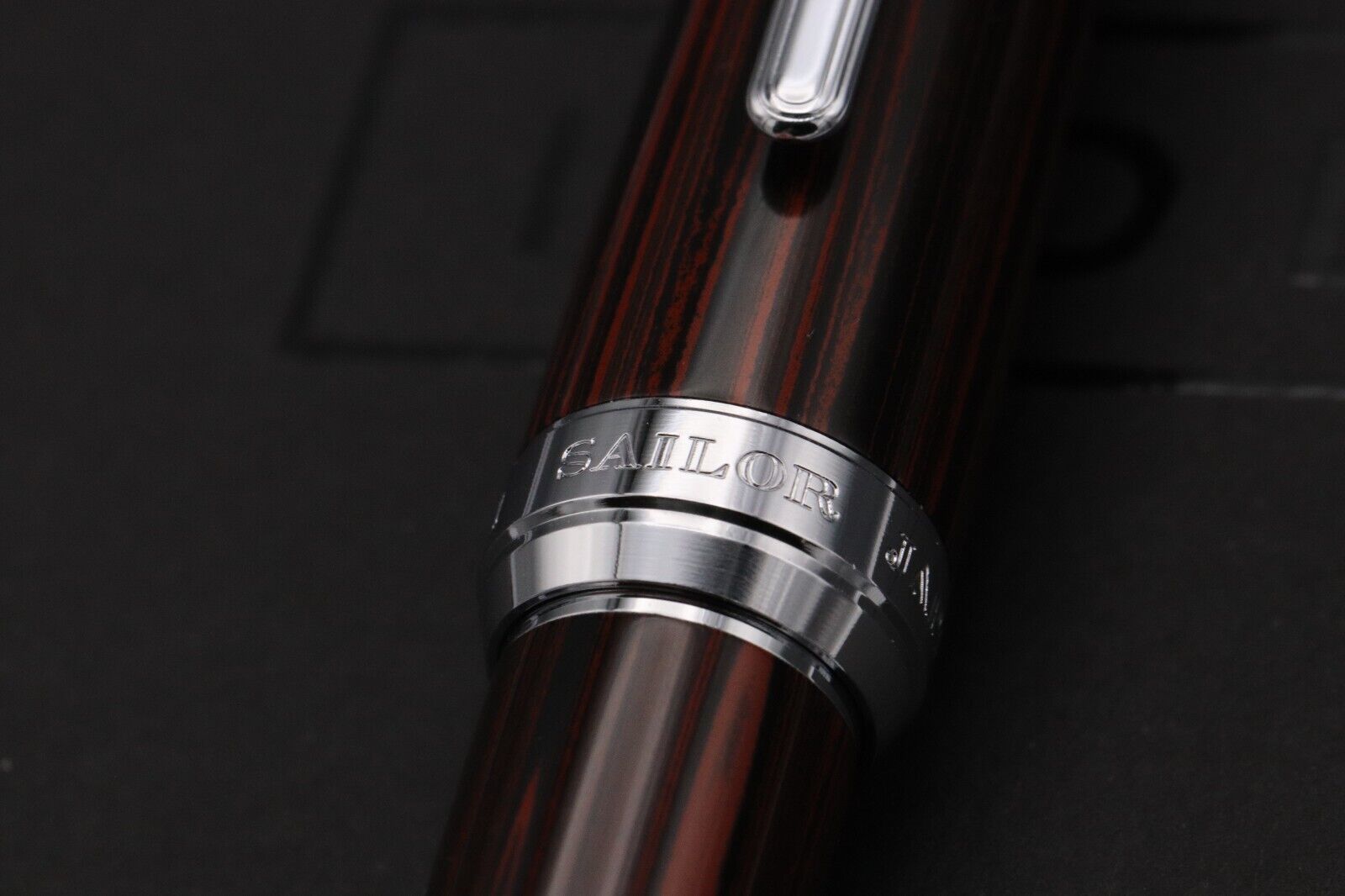 Sailor Pro Gear Red Black Marble Ebonite Fountain Pen - H-F Nib image 6