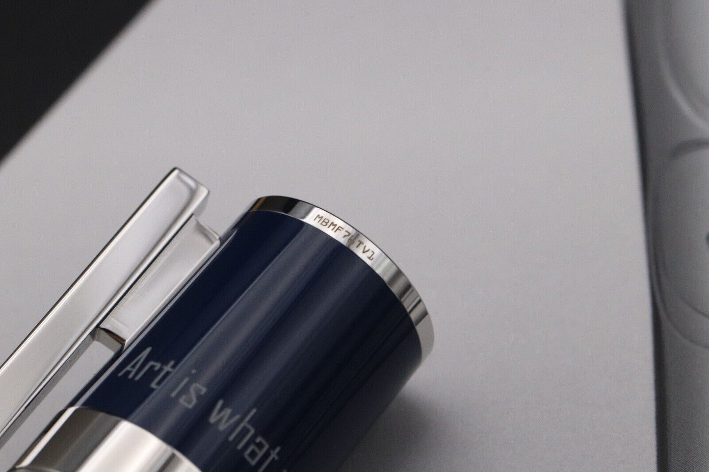 Montblanc Great Characters Andy Warhol Special Edition Ballpoint Pen - UNUSED image 3