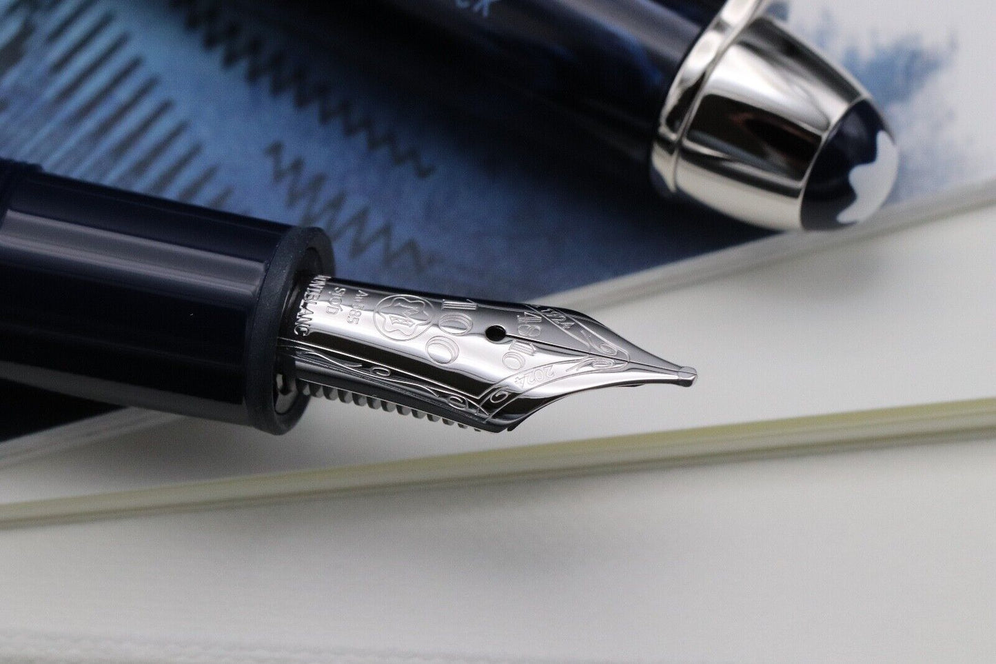 Montblanc Meisterstuck LeGrand 'Origin Collection' Blue Fountain Pen - UNUSED image 2