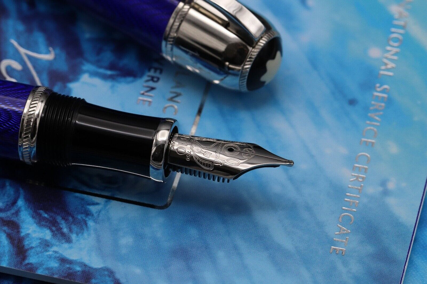 Montblanc Writers Edition Jules Verne Fountain Pen - UNUSED image 2