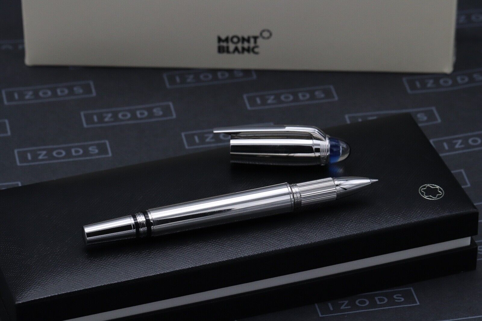 Montblanc Starwalker Metal Rollerball / Fineliner Pen image 1