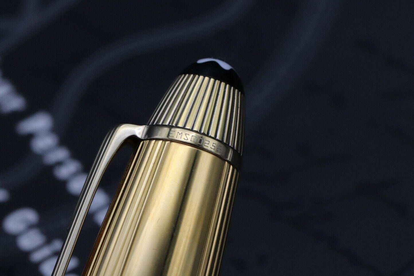 Montblanc Meisterstück 146 LeGrand Vermeil Pinstripe Fountain Pen - NEVER INKED image 6