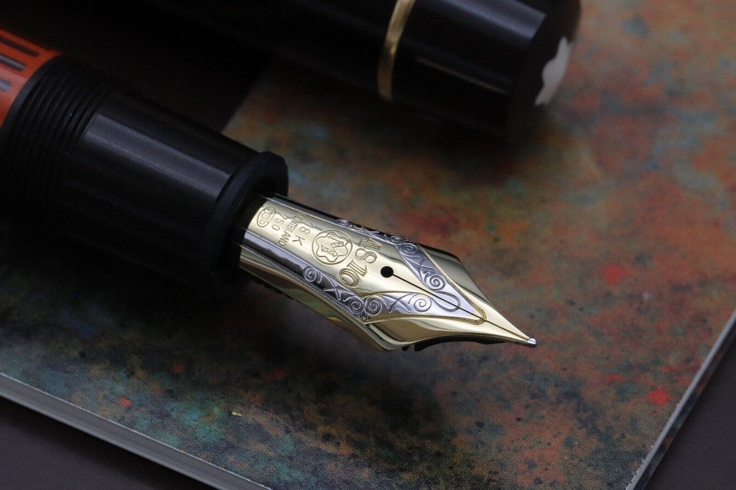 Montblanc Writers Edition Ernest Hemingway Fountain Pen - UNUSED image 2