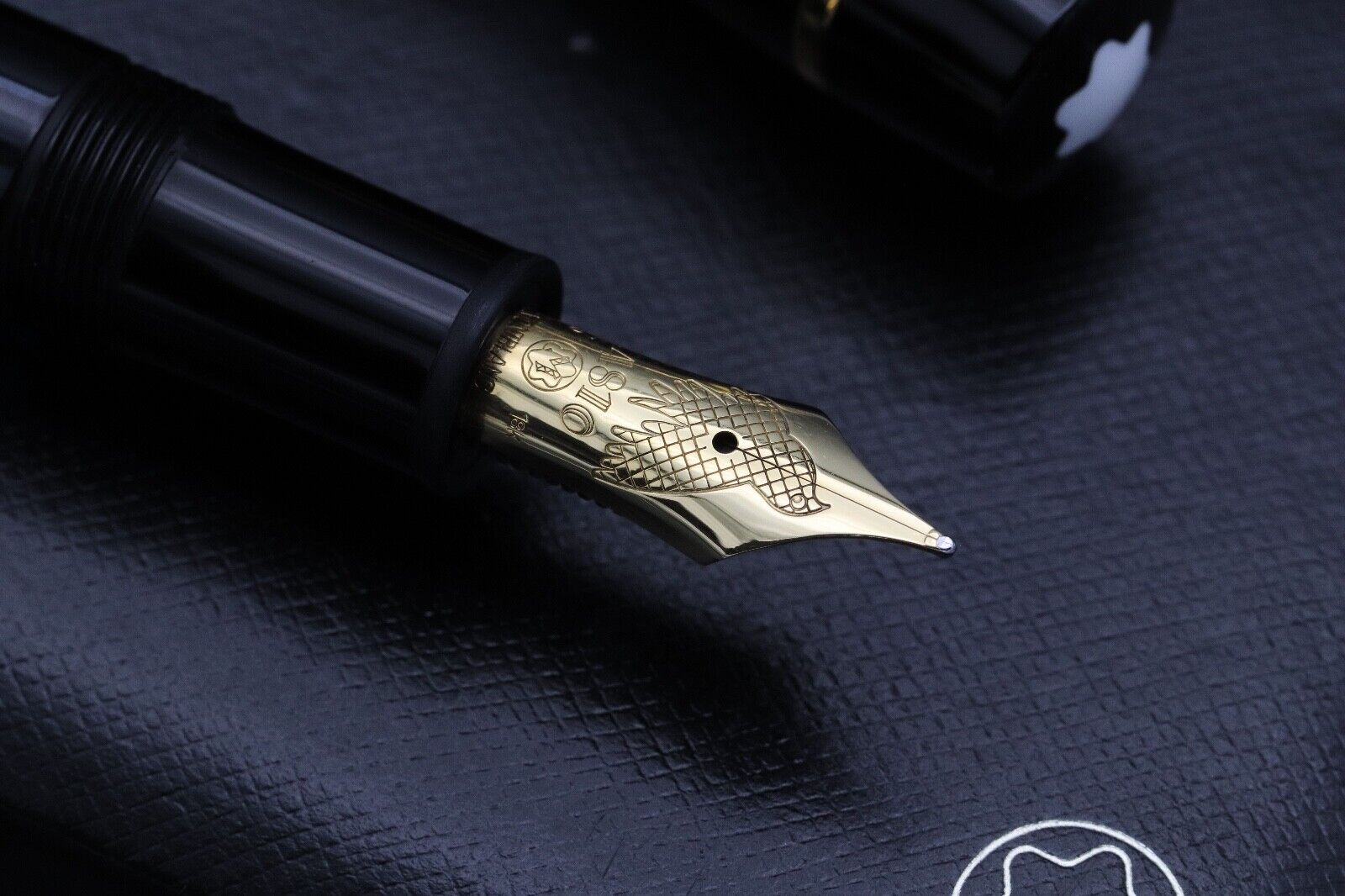 Montblanc Donation Series Leonard Bernstein SE Fountain Pen image 2