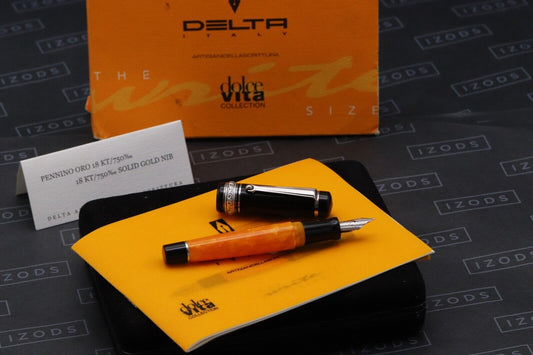 Delta Dolcevita Mini Fountain Pen - 18k Medium Nib image 0