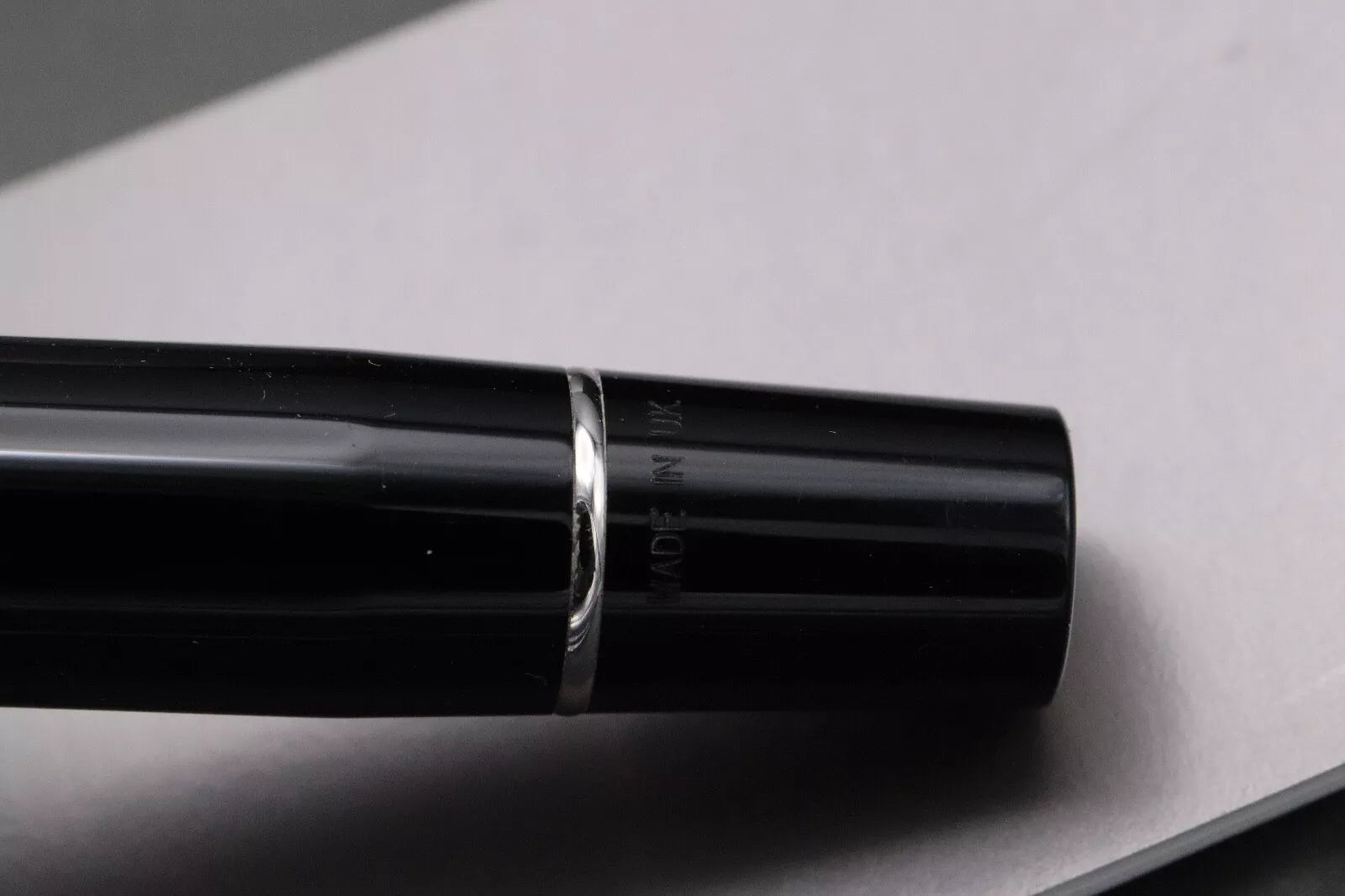 Parker Duofold Mini Black Fountain Pen image 7