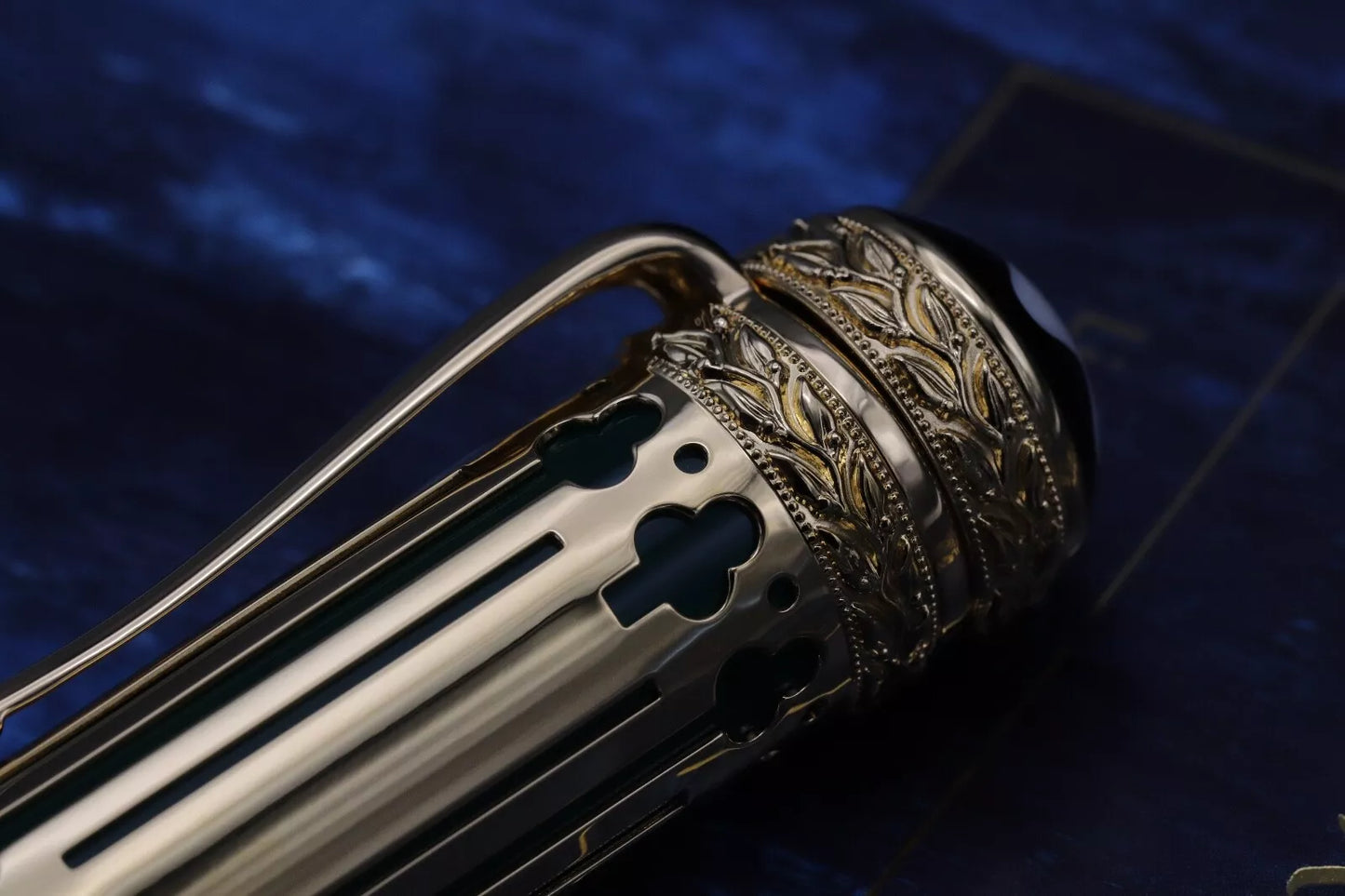 Montblanc Patron Of Art Peter the Great 4810 Fountain Pen image 5