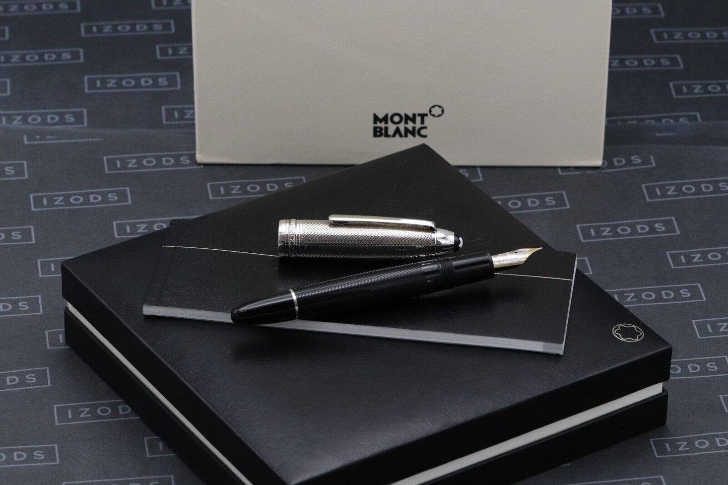 Montblanc Meisterstuck 146 LeGrand Silver Barley Doue Fountain Pen image 0