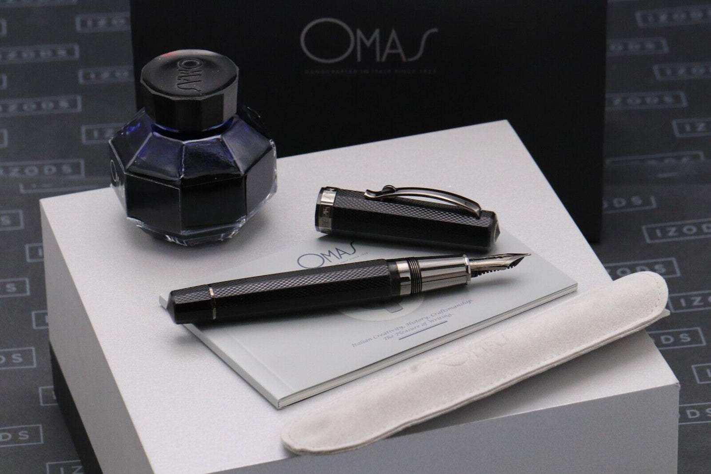 Omas Grand Paragon Noir Fountain Pen image 0