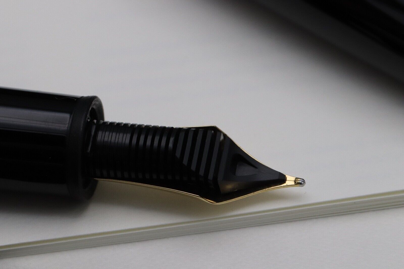 Montblanc Meisterstuck 149 Gold-Coated Fountain Pen - UNUSED image 3