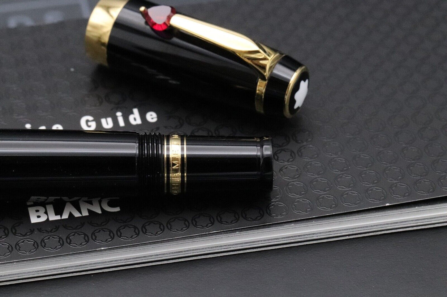 Montblanc Boheme Je T'aime Fountain Pen image 3