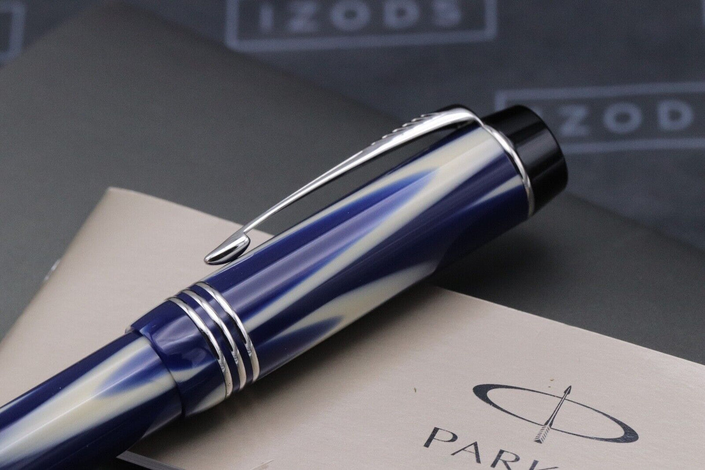 Parker Duofold Centennial True Blue Fountain Pen image 4