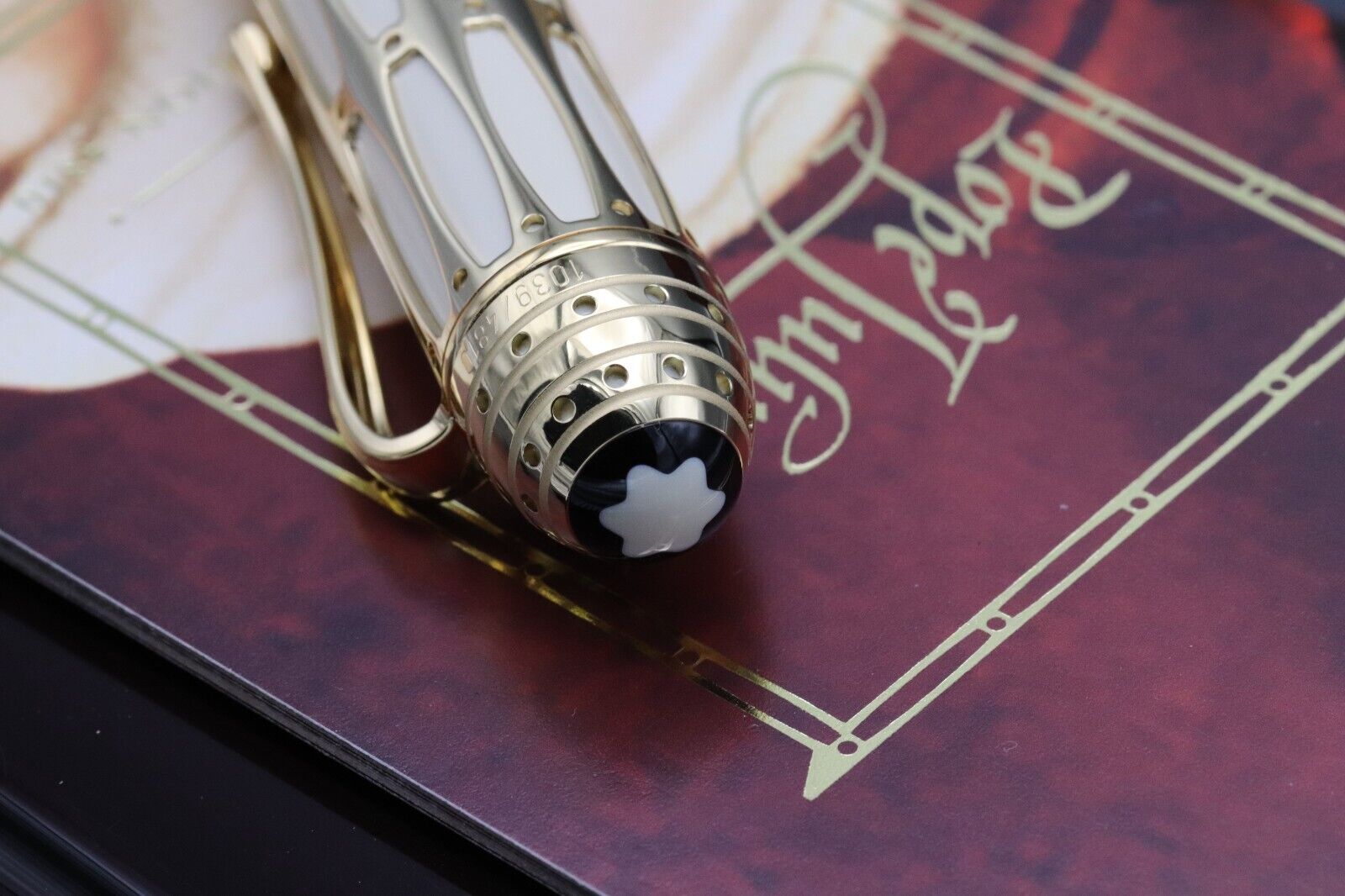 Montblanc Patron Of Art Pope Julius II 4810 Fountain Pen – UNUSED image 7