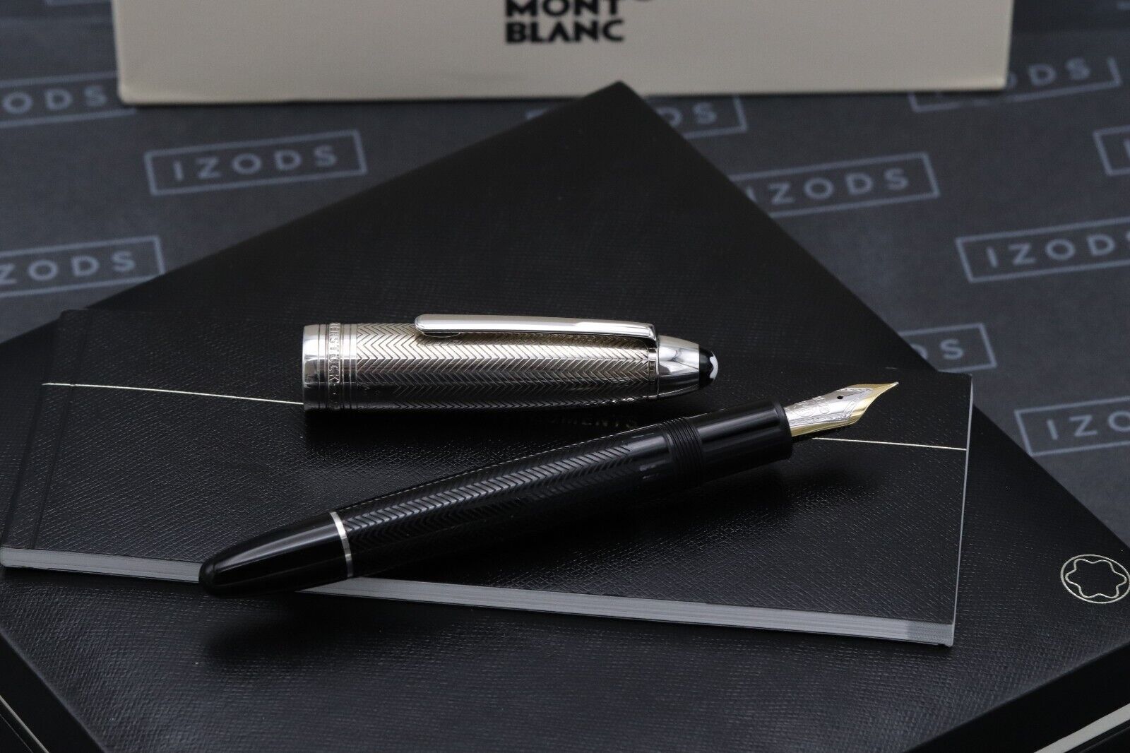 Montblanc Meisterstuck 146 LeGrand Silver Barley Doue Fountain Pen image 1