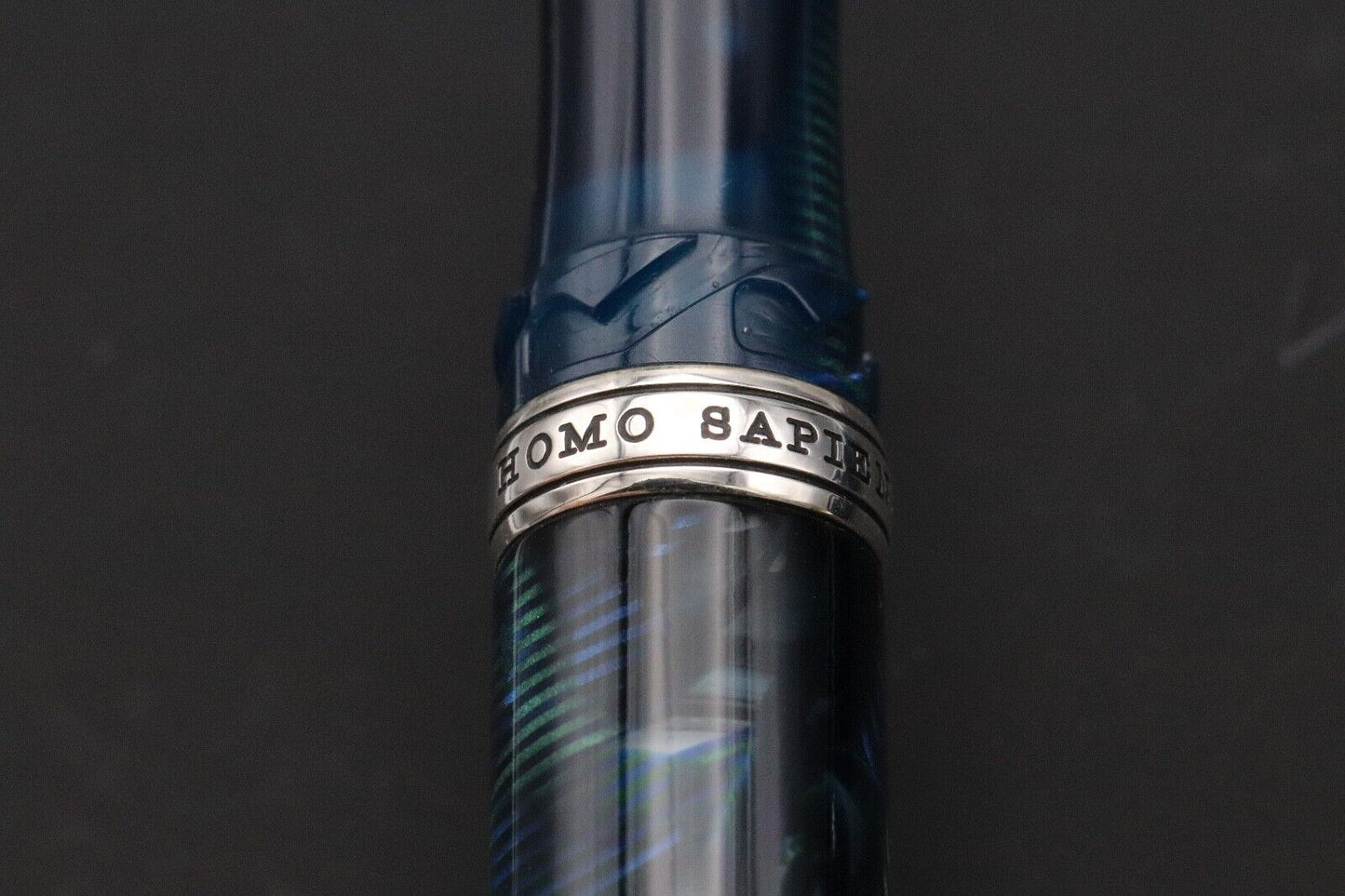 Visconti Homo Sapiens Crystal Swirl LE Fountain Pen – 23k Extra Fine image 4