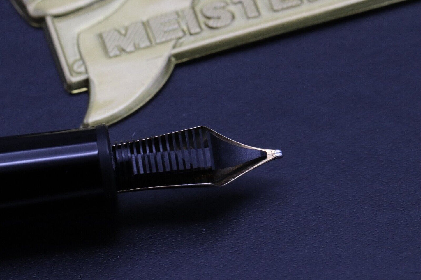 Montblanc Meisterstuck 147 Traveller 75th Anniversary SE Fountain Pen image 3